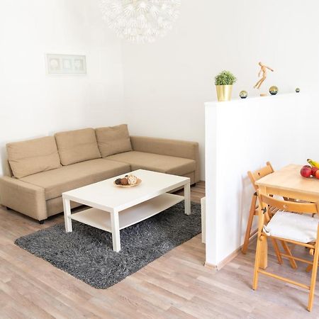 N28 Condo Apartment Next To Andrassy. Budapeste Exterior foto